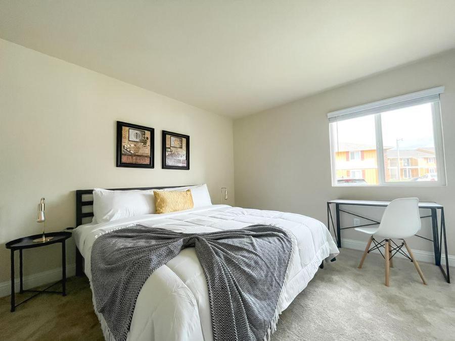 Sleepover 1bd 1ba